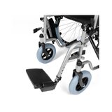 Fauteuil roulant pliable avec cadre en acier